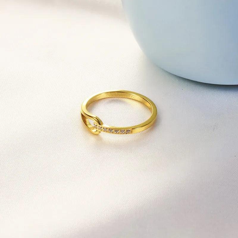 Minimal Everyday Ring