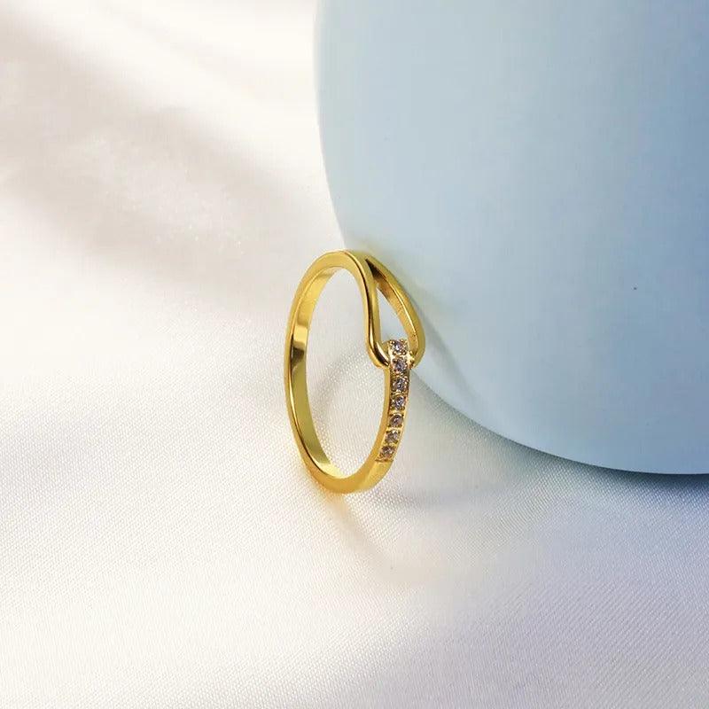 Minimal Everyday Ring