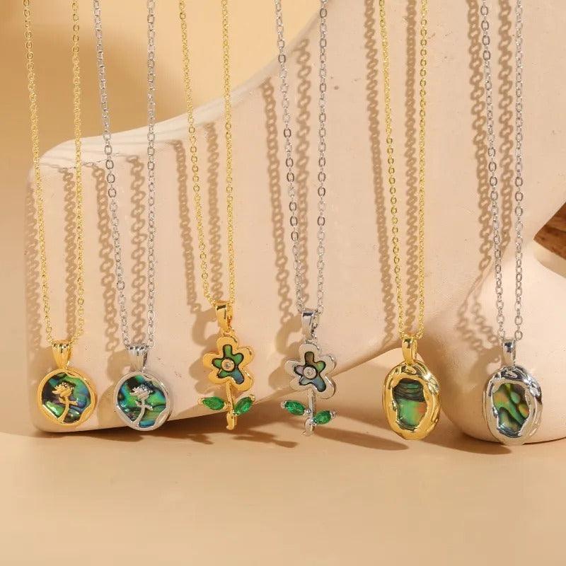 Vintage Gold Necklaces