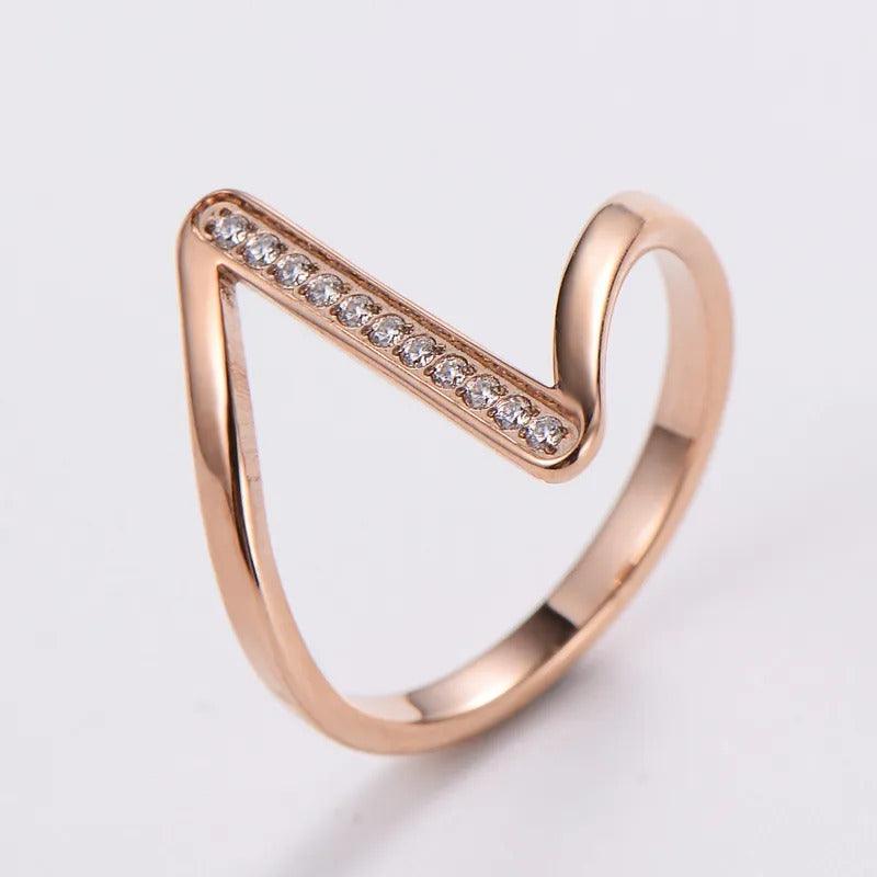 Rose Gold Line Ring